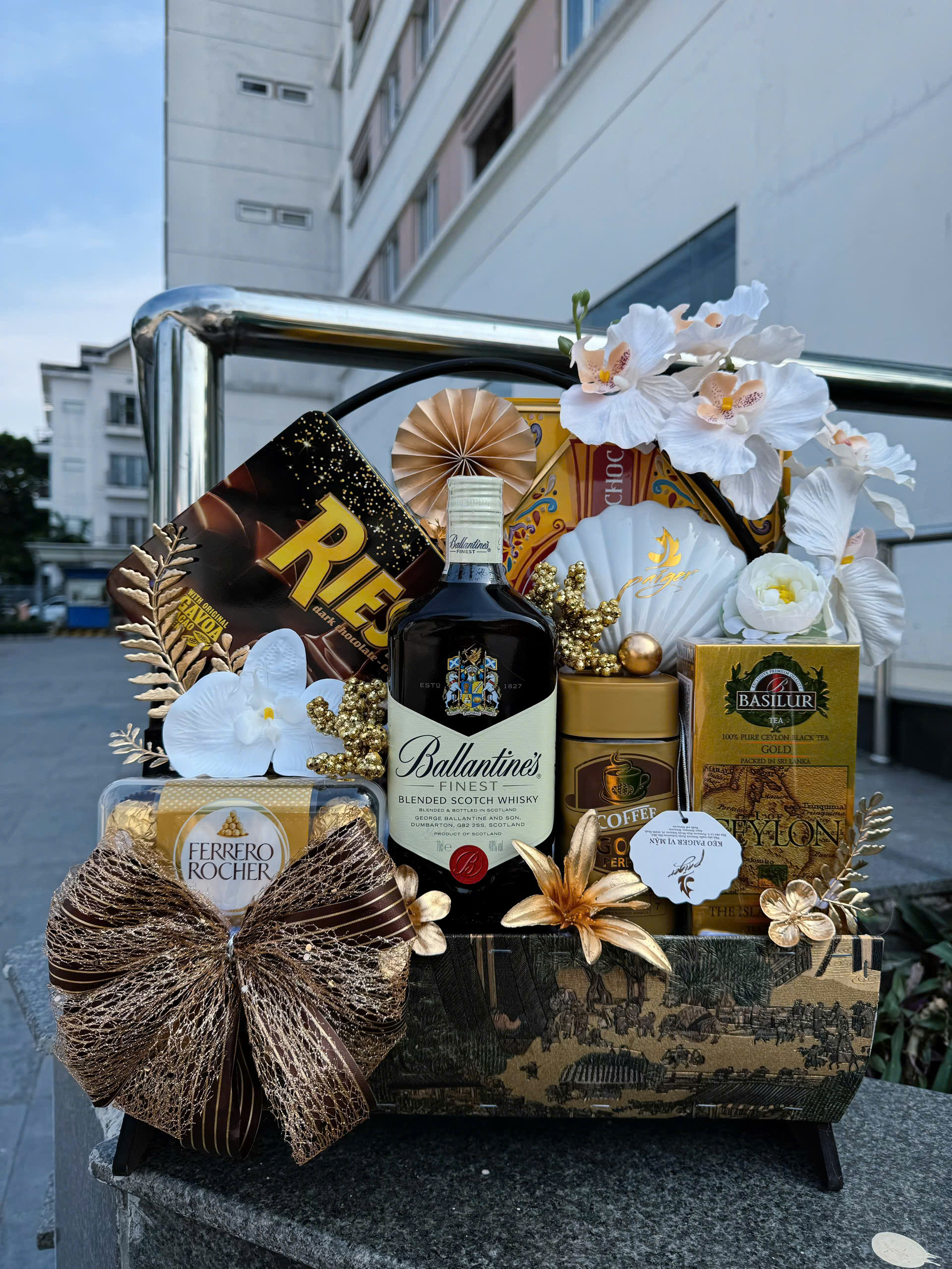 172345932755336348074