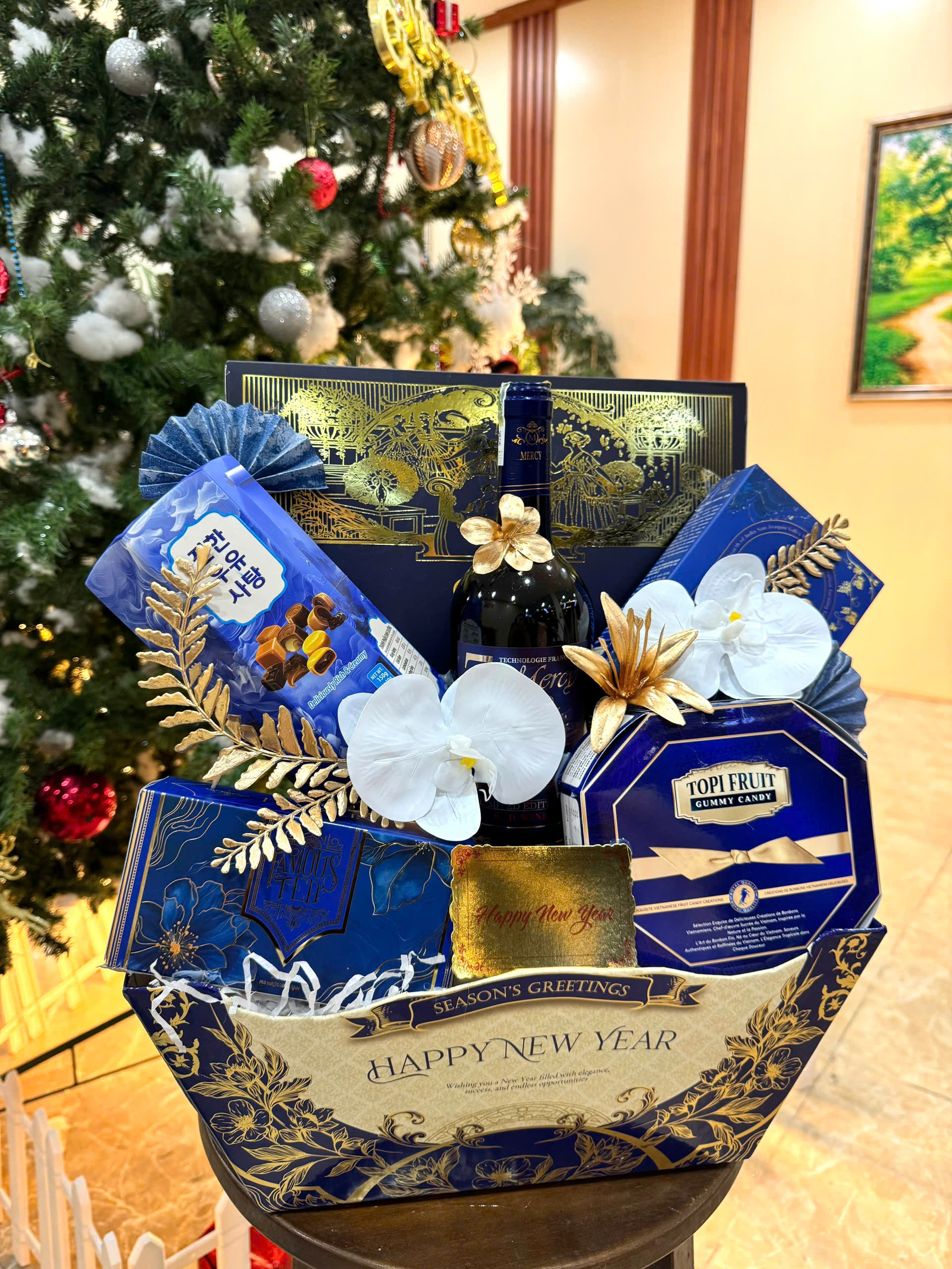 2337085265971335826115